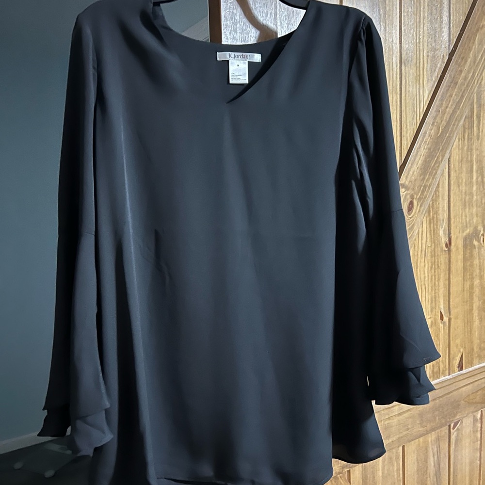 Black top with ruffled sleeve Medium